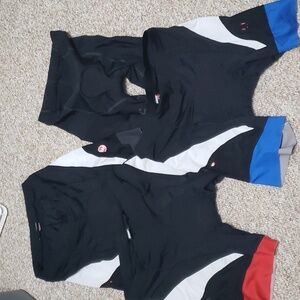 Lot of 4 mens bike shorts